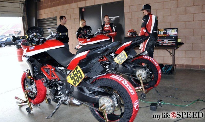 Spider Grips Ducati Race Team