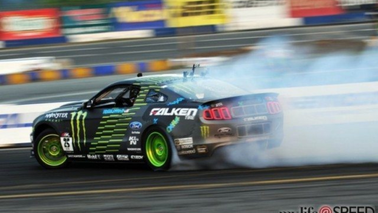 formula drift round 5 evergreen speedway vaughn gittin jr is back my life at speed evergreen speedway vaughn gittin jr