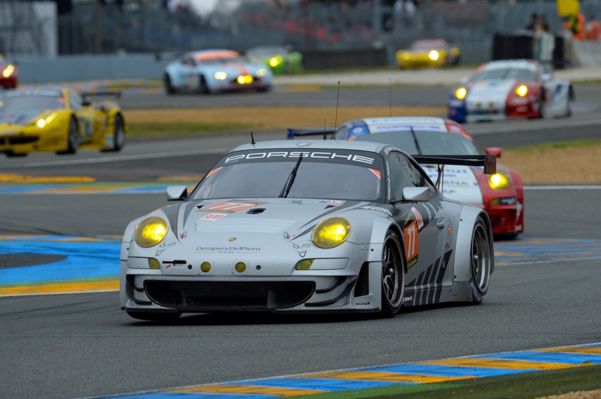Porsche 911 GT3 RSR Racing