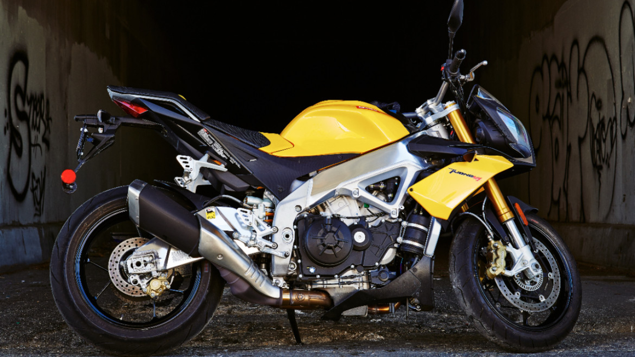 The GGTR Rides The Aprilia Tuono V4R - My Life at Speed