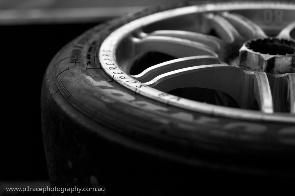 V8 Supercars 2013 - Sandown 500 - Pits - Wheel close-up shot 1