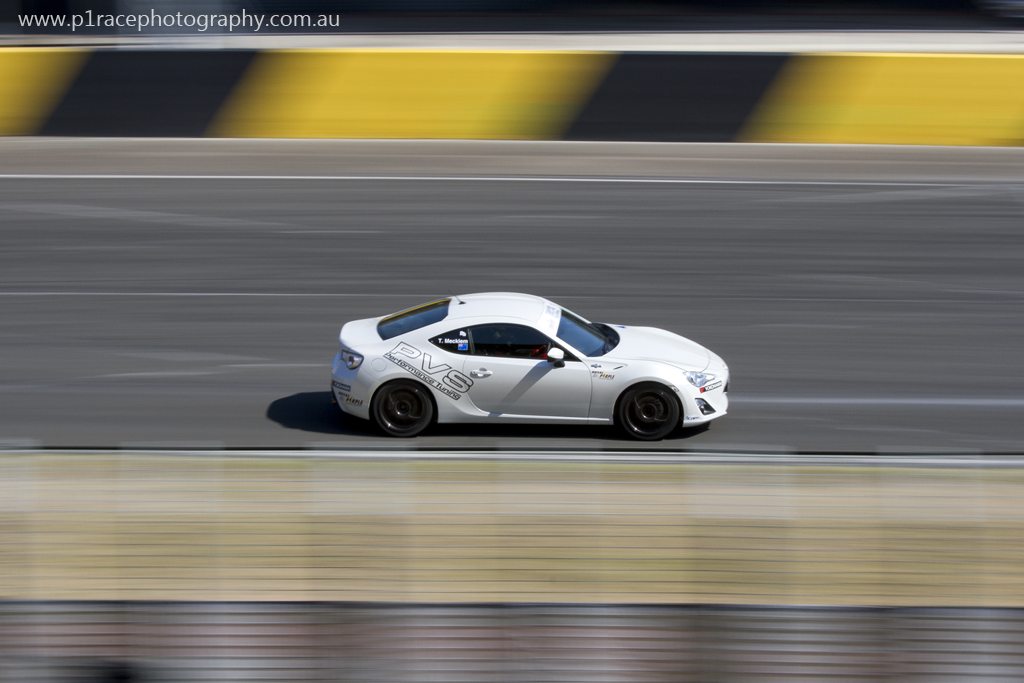 WTAC-2013-Clubsprint-White-Toyota-GT86-Start-finish-straight-profile-1