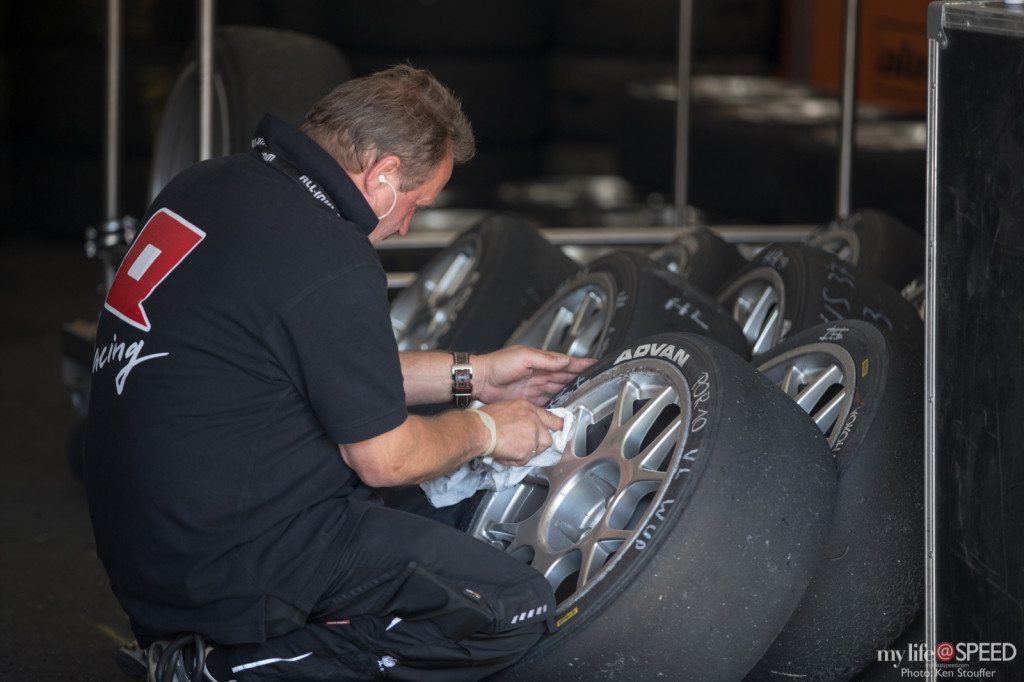 Checking all the tires.