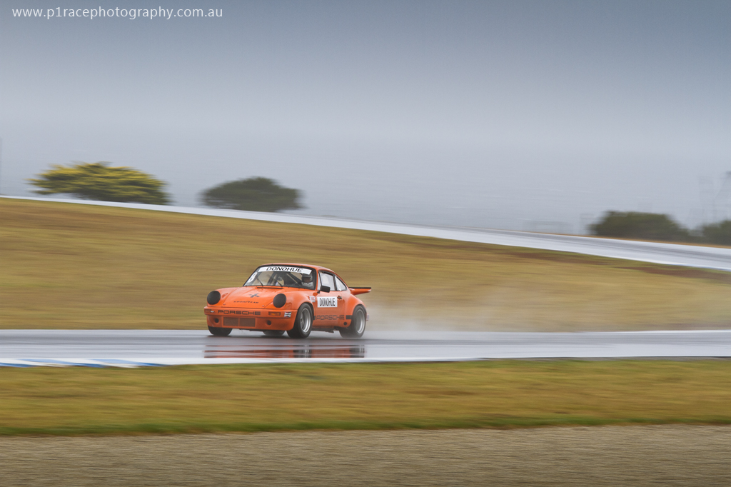 Phillip Island Classic 2014 - Friday - Jeff Dutton - 1974 Mark Donohue Porsche 911 IROC RSR - Turn 8 entry - front three-quarter pan 6