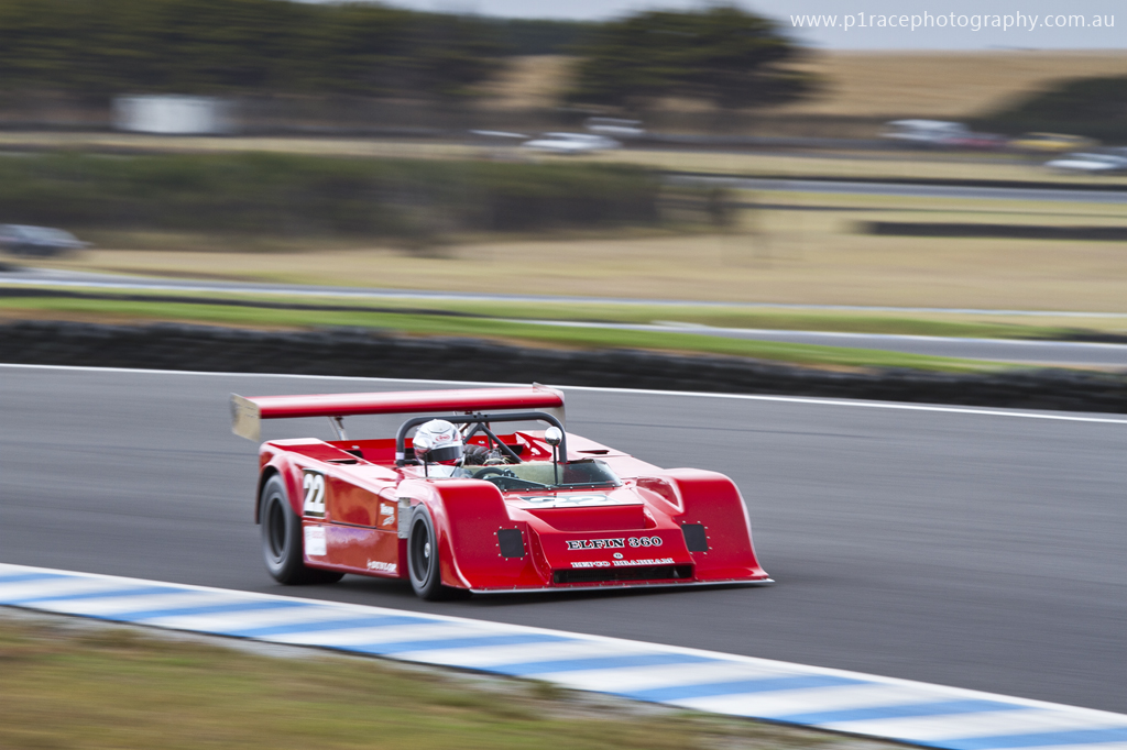 Phillip Island Classic 2014 - Friday - Steve Webb - 1970 Elfin 360 Repco Brabham - Turn 1 apex - front three-quarter pan 3