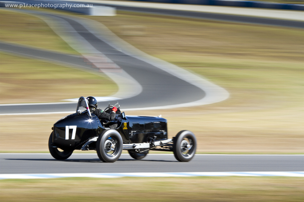 Phillip Island Classic 2014 - Sunday - Frank Cuttell - 1936 Supercharged Armstrong Siddeley - Turn 12 entry - rear three-quarter pan 5