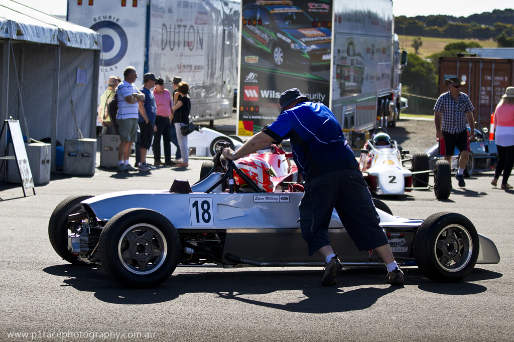 Phillip Island Classic 2014 - Sunday - Pits - Formula Ford being wheeled into garage 3