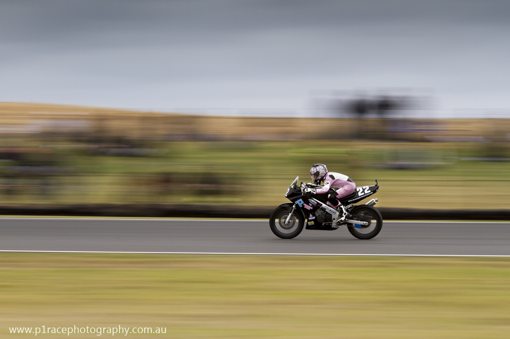 WSBK 2014 - Round 1 - Phillip Island - Saturday - Australian Juniors Race 1 - Keegan Pickering - Yamaha R15 - Turn 6 exit - profile pan 3