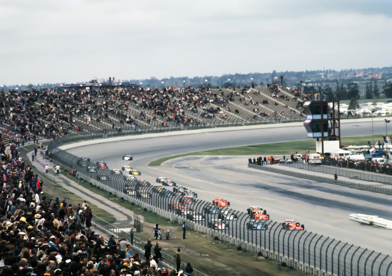 1975 California 500 Race Start