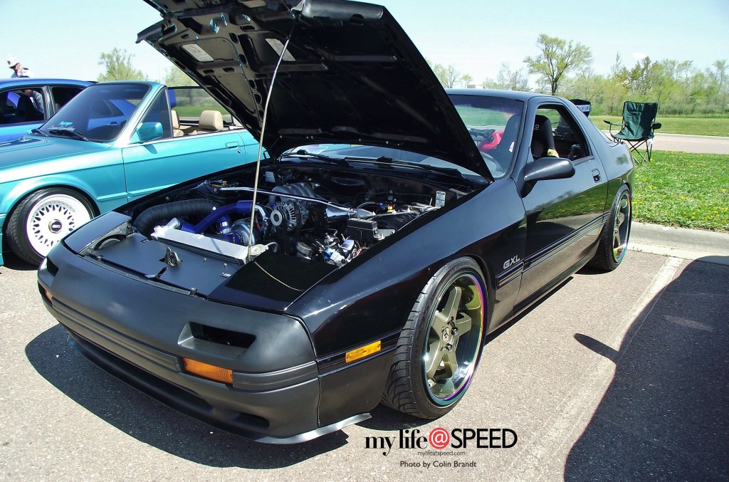 Second generation Mazda RX7 with a rather large turbo. 