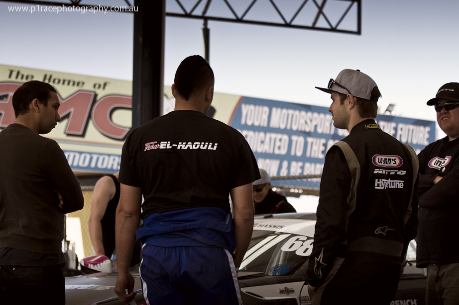 VicDrift 2014 - Round 5 - Beau Yates - ZN6 Toyota 86 - Khudar El-Haouli - Pits - Suspension set-up chat 1