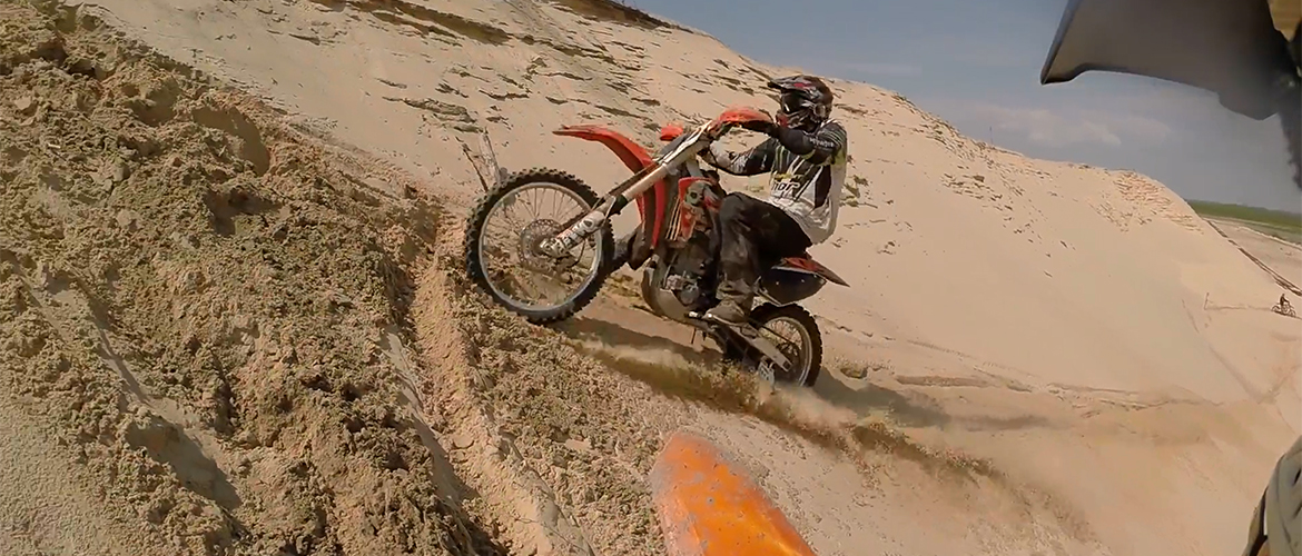 Enduro World: Sand, Water and Forest