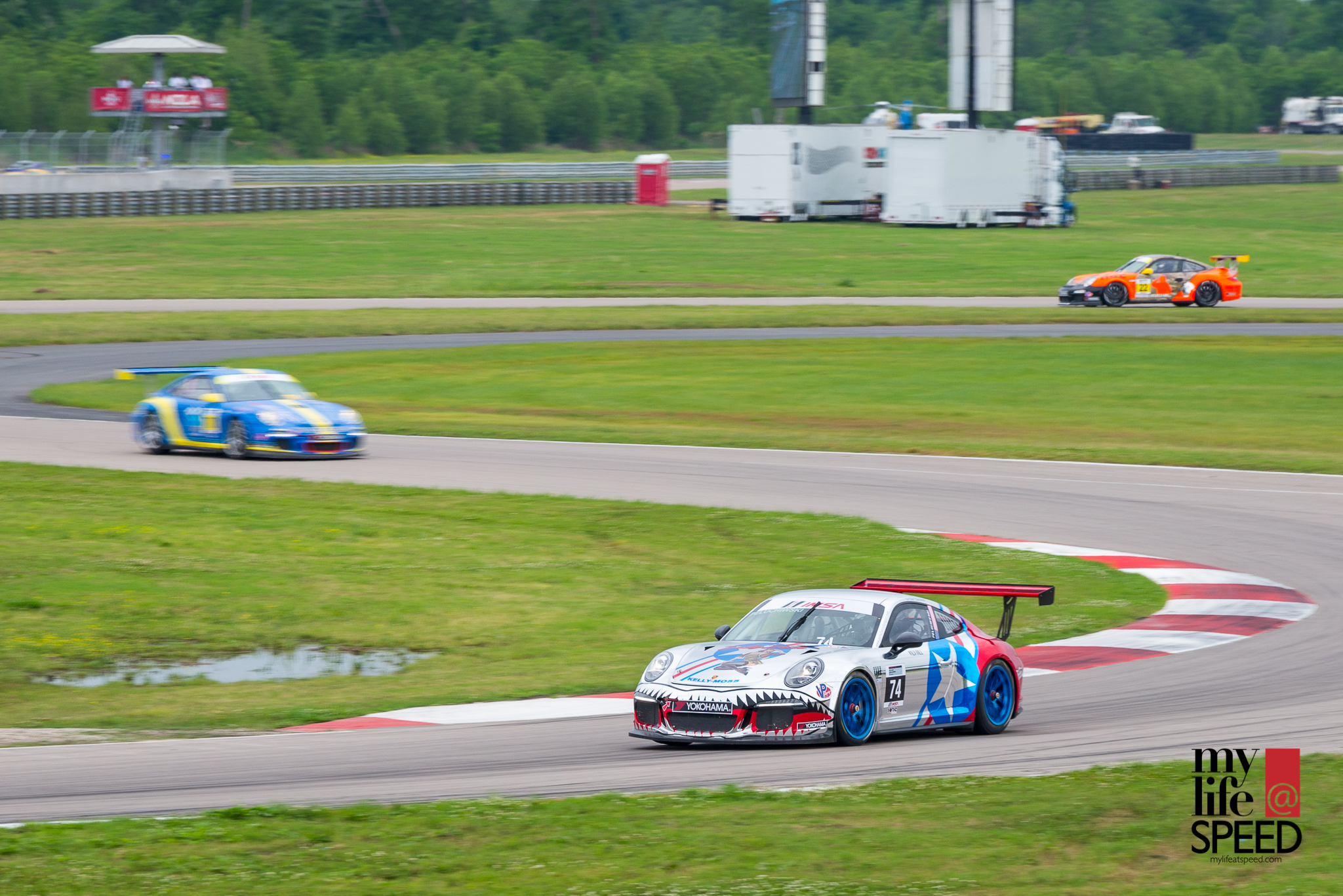 GT3 Cup Challenge cars through the esses