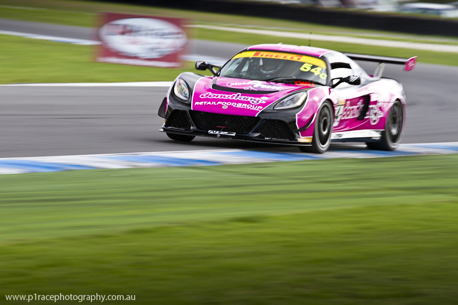 Shannons Nationals 2015 - Round 2 - Phillip Island - Alford - OConnor - Lotus Exige Cup R - Turn 4 exit - Front three-quarter pan 1
