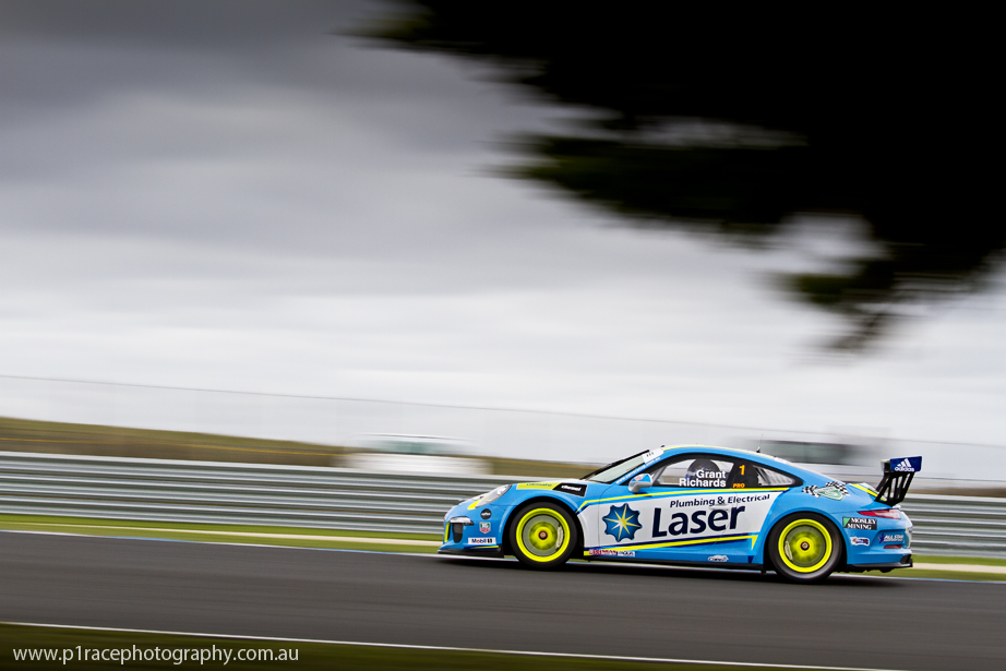 Shannons Nationals 2015 - Round 2 - Phillip Island - Grant - Richards - Carrera Cup - Turn 6 exit - Profile pan 1