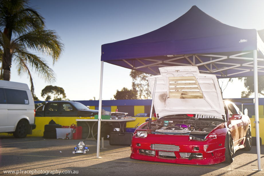 VicDrift Round 1 2015 - Red RPS13 180SX - Pits - Front three-quarter shot 1