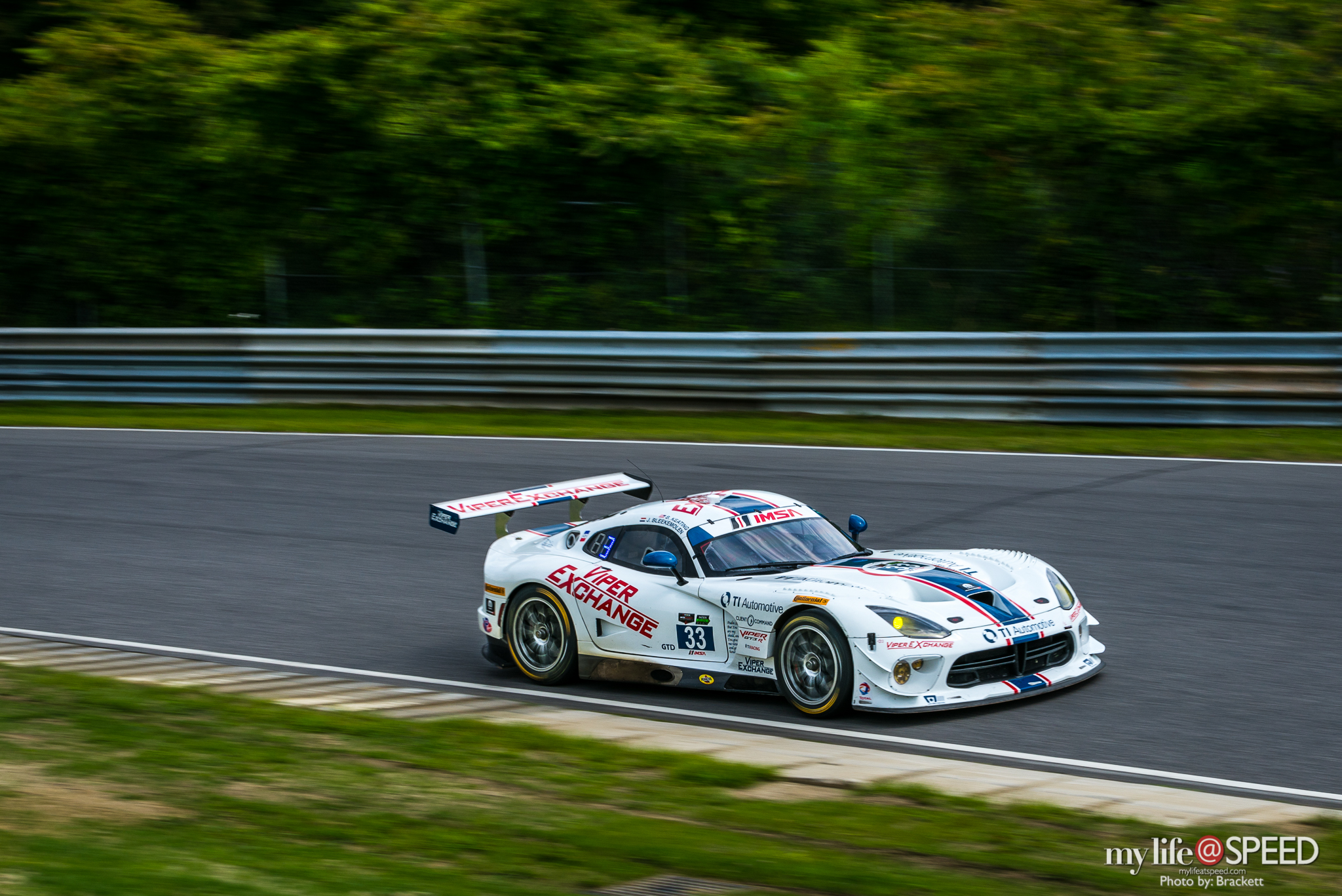 Viper Exchange and their Viper SRT GT3-R