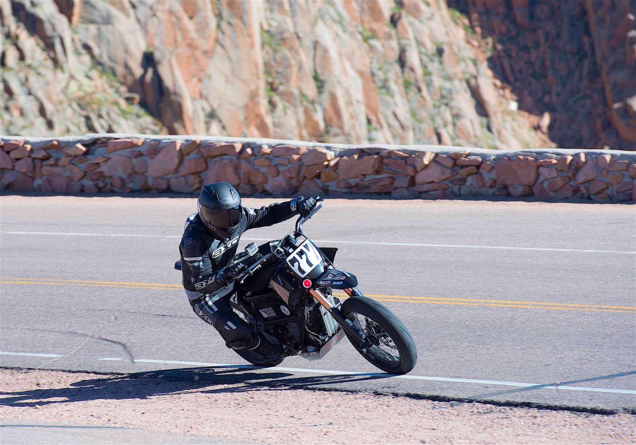 Electric Motorcycles - Hollywood Electrics Racing - Pikes Peak 2014 Win