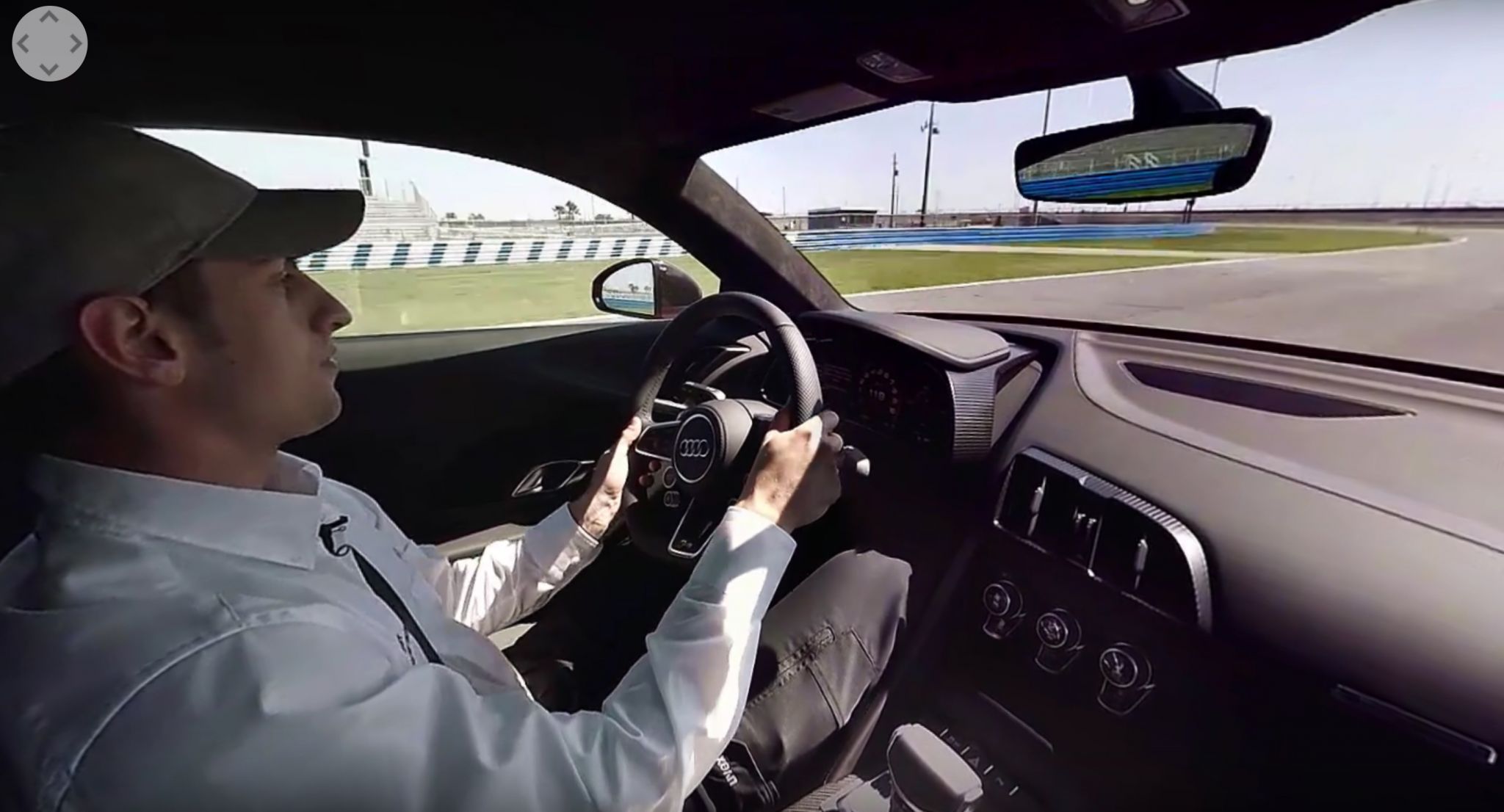 360° ride in the Audi R8 — Daytona International Speedway
